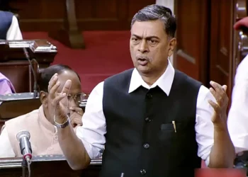 பிஜேபி-யிலிருந்து ஆர்.கே.சிங் நீக்கம்