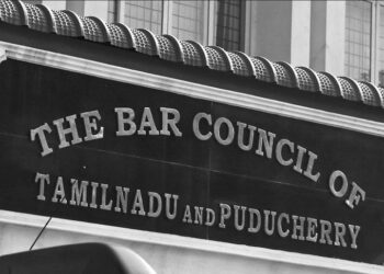 ஏப்ரலுக்குள் வழக்கறிஞர் தேர்தலை முடிக்க உத்தரவு