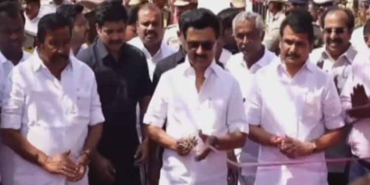 நவீன செம்மொழிப் பூங்காவை திறந்து வைத்தார் ஸ்டாலின்