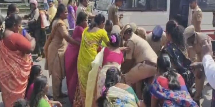 சென்னை தலைமைச்செயலகம் எதிரே தூய்மை பணியாளர்கள் மீண்டும் போராட்டம்