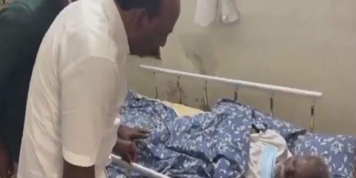 101-வது பிறந்தநாளை கொண்டாடிய நல்லகண்ணு தீவிர சிகிச்சை பிரிவில் அனுமதி